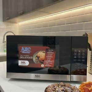 مایکروفر 30 لیتری AEC مدل 330